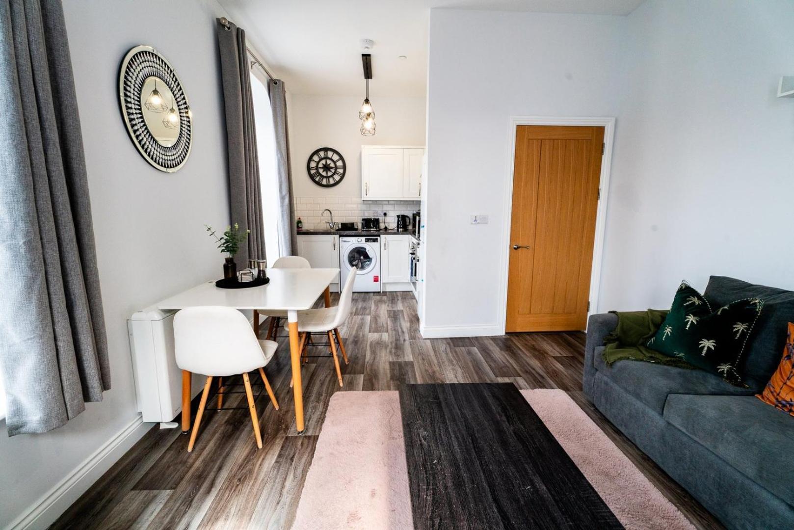 Free Parking | Smart Tv | 4 Guests Lägenhet Swansea Rum bild